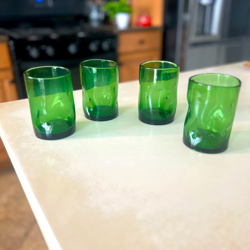 Vintage Blenko Green Dimpled Tumbler Glass Set of 4 Glasses 2.75” Diameter